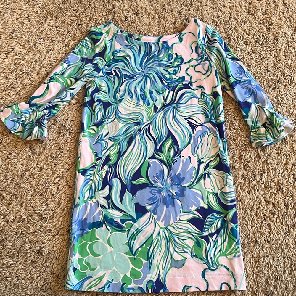 Lilly Pulitzer size M (6-7) girls dress. Excellent condition.